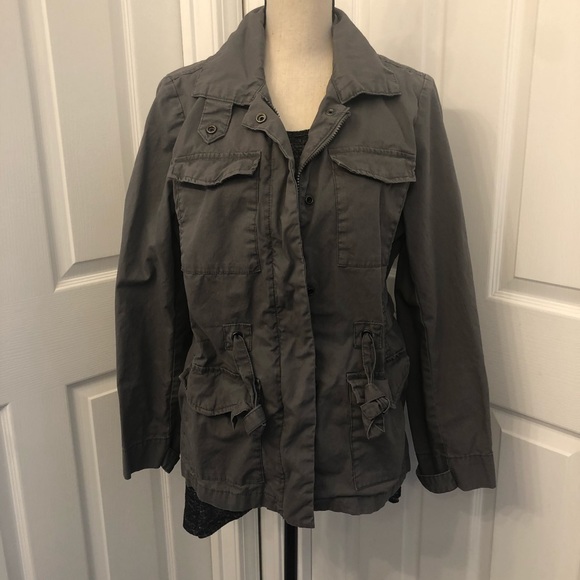 Gap Utility Jacket Grey with 4 snap close pockets - Picture 1 of 9